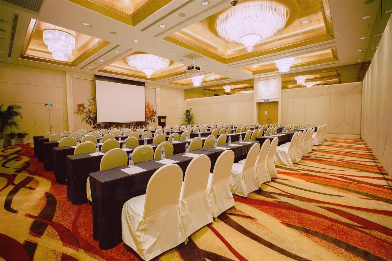 Holiday Inn Shanghai Pudong By Ihg מראה חיצוני תמונה