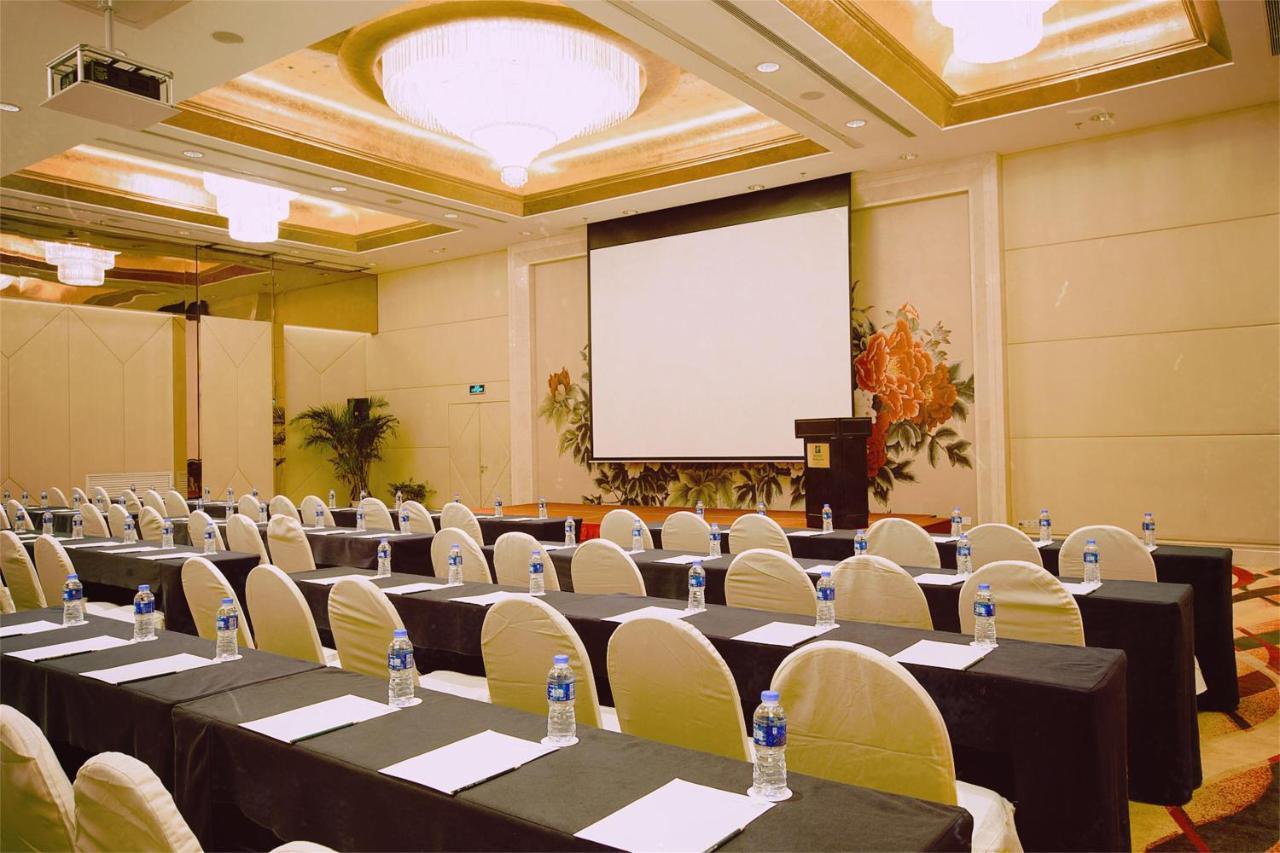 Holiday Inn Shanghai Pudong By Ihg מראה חיצוני תמונה