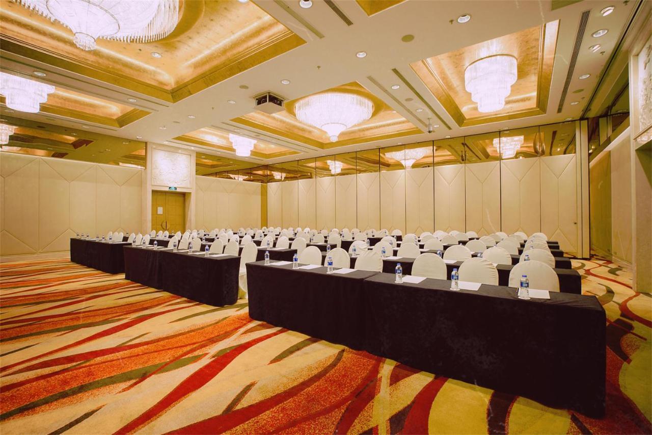 Holiday Inn Shanghai Pudong By Ihg מראה חיצוני תמונה