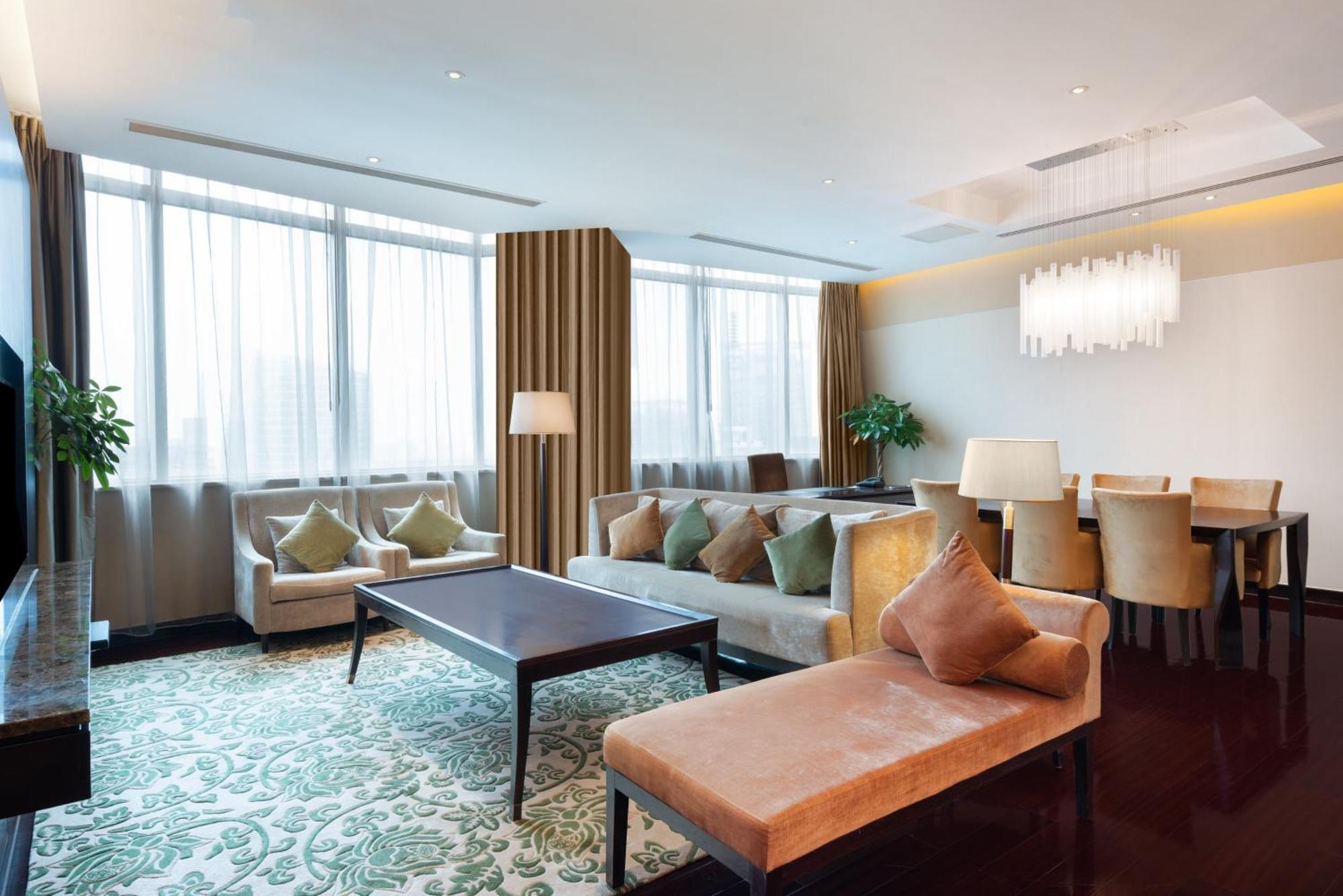 Holiday Inn Shanghai Pudong By Ihg מראה חיצוני תמונה