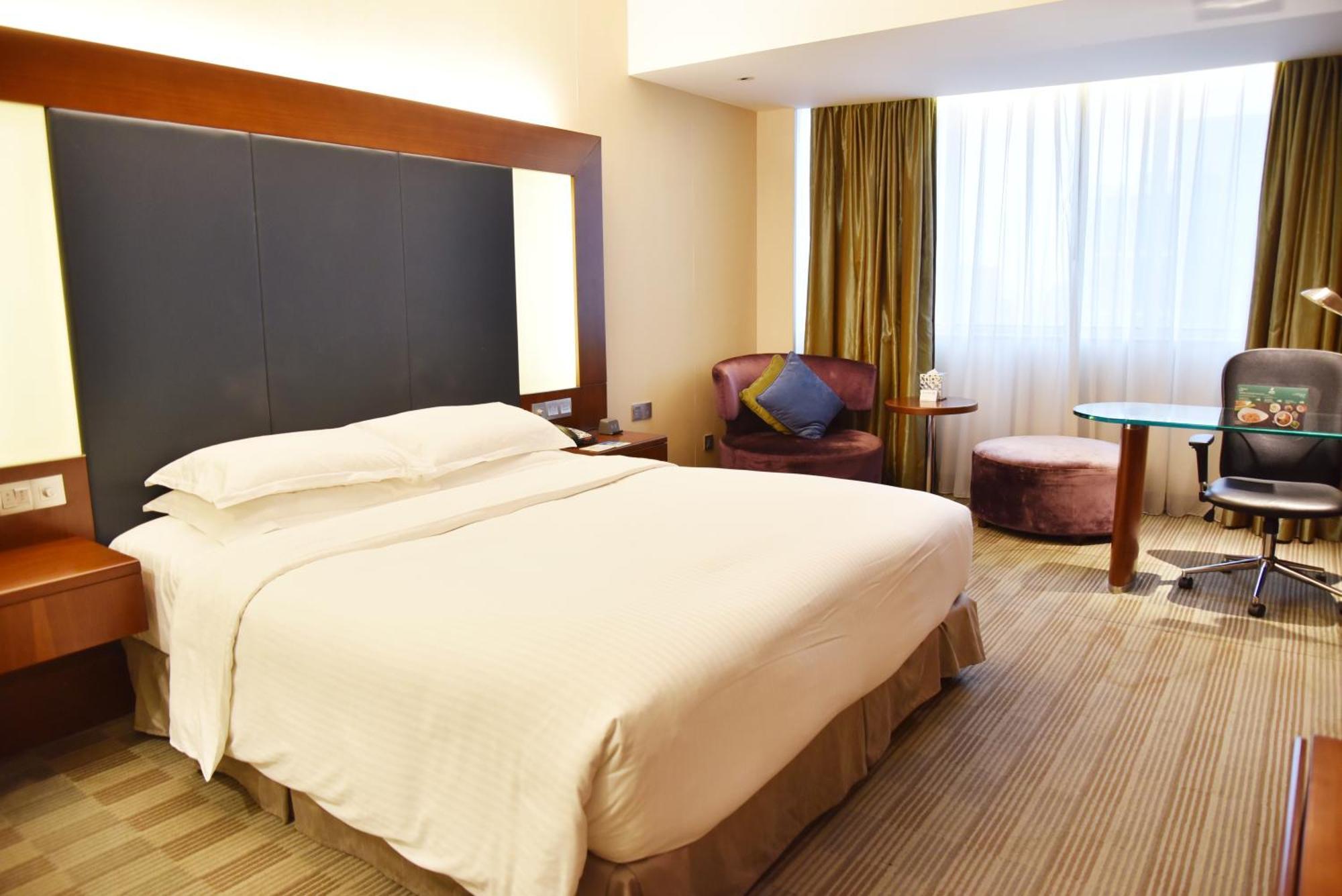 Holiday Inn Shanghai Pudong By Ihg מראה חיצוני תמונה